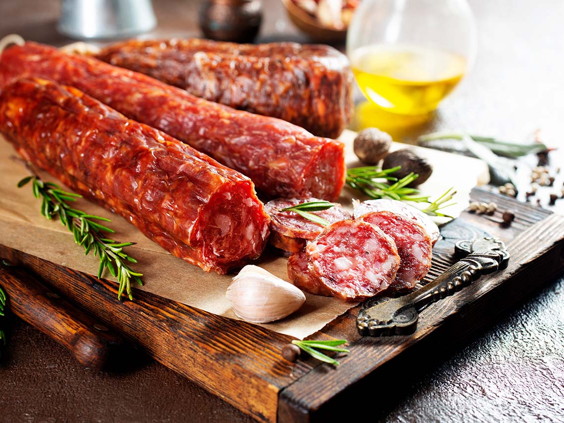 What is the Difference Between Genoa Salami and Hard Salami? | Peddler's Son